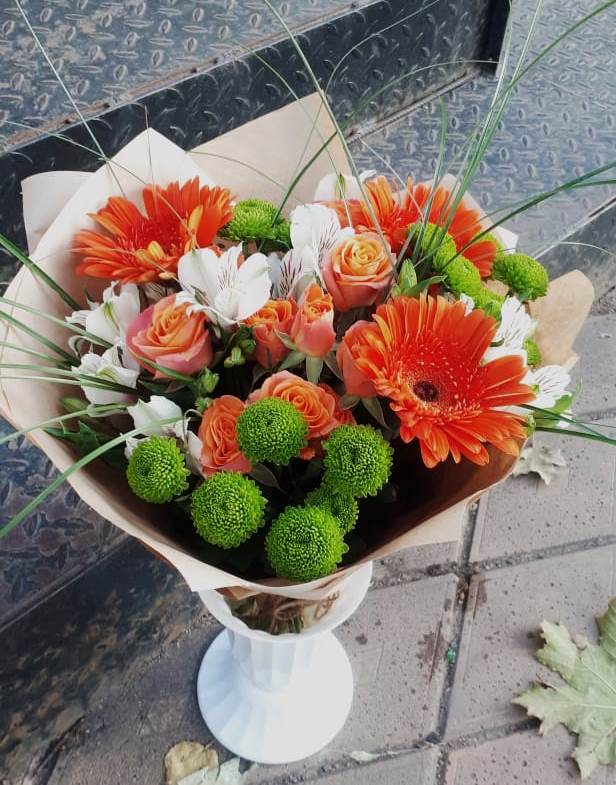 Букет цветов из: Герберы, Хризантемы, Альстромерии и Розы в Увельском