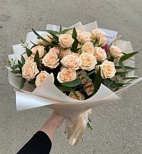 Букет Кремовые розы Латте в Увельском