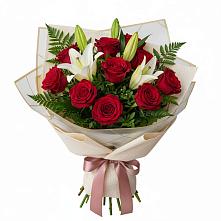 Букет цветов из:  Лилии и Розы #REPLACE_PRED# Увельском