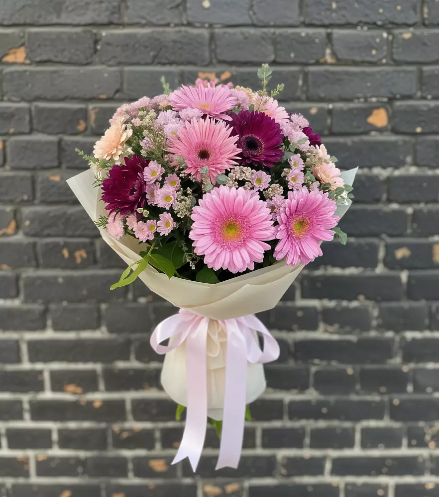 Букет цветов из: Герберы и Хризантемы в Увельском