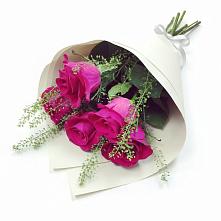 Букет цветов из:  Розы в Увельском
