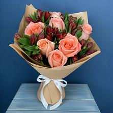 Букет цветов из:  Розы и Альстромерии в Увельском