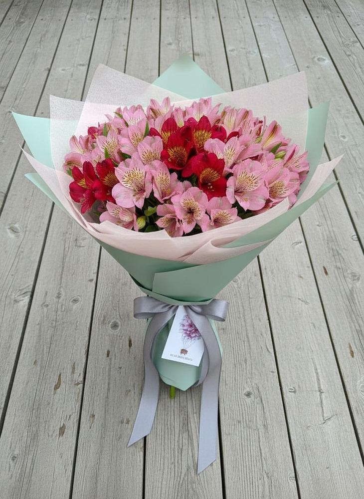 Букет цветов из: Альстромерии в Увельском