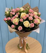 Букет цветов из:  Розы в Увельском