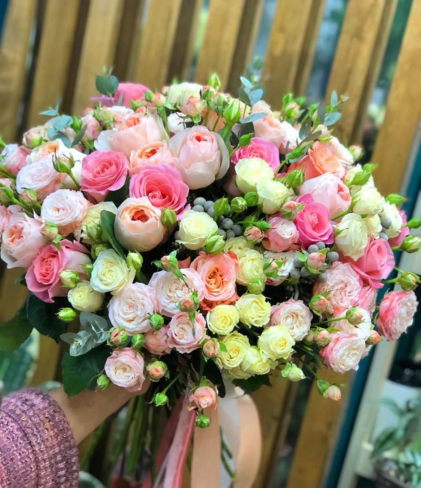 Букет цветов из: Розы в Увельском