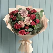 Букет цветов из:  Гвоздики и Розы в Увельском
