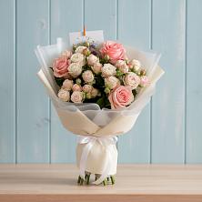 Букет цветов из:  Розы в Увельском